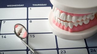 Dental routine checkup and clean